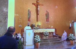 Giovedì Santo, Battaglia ai medici: «Mi chino ai vostri piedi»