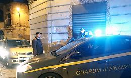 Blitz della Finanza alla Scabec, carte sequestrate