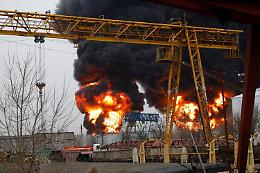 Ucraina, Russia: «Attacco Kiev a deposito petrolio di Belgorod»