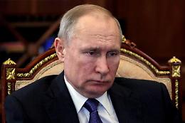 «Putin ha un cancro»: la rivelazione dei giornalisti