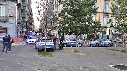 Mercatini abusivi, controlli della Polizia a Napoli