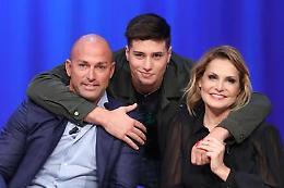 «Niccolò Bettarini accoltellato per difendere l'amico»