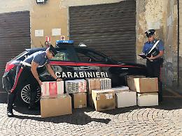 A Secondigliano e Ottaviano sequestrata mezza tonnellata di sigarette di contrabbando