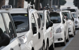 Taxi: controlli Antitrust a Milano, Roma e Napoli