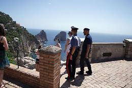 Droga per i “clienti" di Capri, un arresto