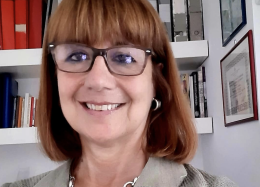 Manfredi nomina Maura Striano assessore alla Scuola