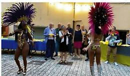 Party con danzatrici brasiliane al centro di Salute mentale: la direttrice viene sospesa