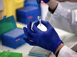 C'è chi non prenderà mai il Covid: la molecola che blocca tutte le varianti 