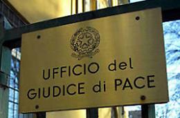 Torre Annunziata, via all'occupazione degli uffici <br>del Giudice di Pace