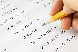 Risposte a test d'accesso all'Università in cambio di 200 euro, due arresti