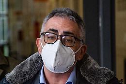 Covid in Italia, Pregliasco: «Omicron 2 può aiutarci»