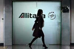 Alitalia, cda chiede il commissariamento