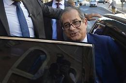 Tria: "Patrimoniale sarebbe suicidio"