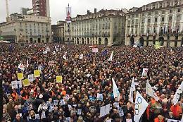 Migliaia in piazza a Torino per dire sì alla Tav