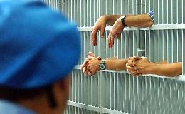 Perquisizioni in carcere, indagati agenti e detenuti