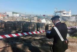 Discarica abusiva in un terreno agricolo, nei guai madre e figlio