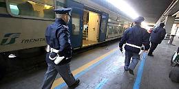 Stazione centrale, 22enne aggredisce un poliziotto: arrestato