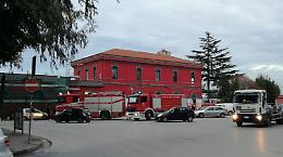 Treno in fiamme a Casoria, panico tra i pendolari