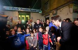 Il premier Conte a Forcella: governo attento a questi territori