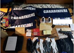 Riviera di Chiaia, finti carabinieri rapinano famiglia: arrestati sei pregiudicati