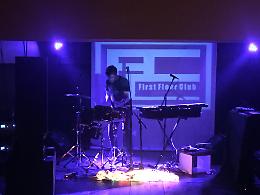 Pick a Piper, tribalismo urbano al First Floor Club