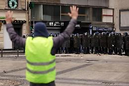 Di Maio e i gilet gialli, polemica in Ue