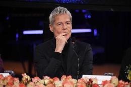 Baglioni e migranti, è bagarre
