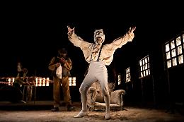 Il Pulcinella in Purgatorio di Andrea De Rosa