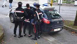 Sgominate due piazze di spaccio nel Casertano, 12 misure cautelari