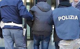 Guerra tra clan al Pallonetto, cinque arresti 