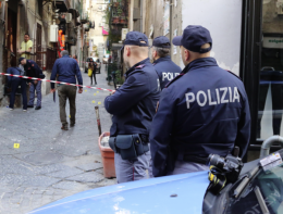 I Mariano con i Mazzarella e i Sequino contro i Saltalamacchia e il Pallonetto