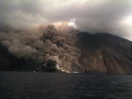 Stromboli nel Medioevo originò tre tsunami: uno colpì la Napoli di Petrarca
