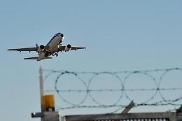 Alitalia, ipotesi Delta-EasyJet