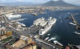Auto precipita da ponte e schiaccia turisti, 5 indagati