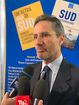 Autonomia, Caldoro: «Referendum per Napoli? Idea di de Magistris da valutare»