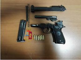 Armato in via Chiatamone, arrestato 48enne
