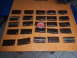 Scacco alle "vedette", hashish al Rione Savorito