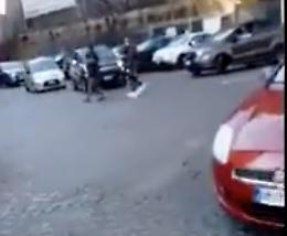 Consigliere regionale aggredito da parcheggiatori abusivi in via Chiatamone