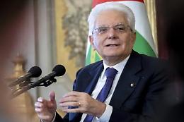 «Nessuno può avere troppo potere», altolà di Mattarella