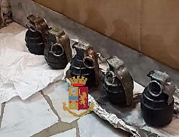 Sequestrate al Rione Traiano bombe a mano "cattivissime"