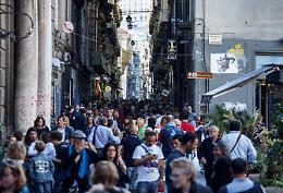 Turismo, Napoli tiene malgrado l’allerta