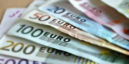Nuovo bonus di 100 euro a settimana anche con Isee alto: come richiederlo