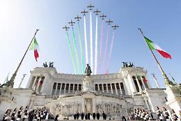 2 giugno, Mattarella: «Italia impegnata per la pace»
