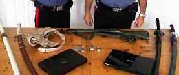 Blitz in uno stabile a Caivano: trovata refurtiva