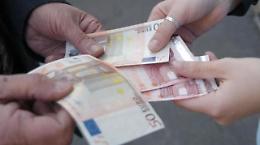 «C'è la festa patronale, dateci i soldi»: l'ombra del racket degli scissionisti