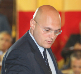 Lanzotti: mi dimetterò da consigliere comunale solo se rinviato a giudizio