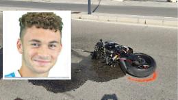 Si schianta con lo scooter contro un palo,  Matteo muore a 18 anni: «Era un brillante calciatore»