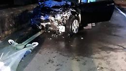 Auto sbanda sulla Statale, morte tre persone