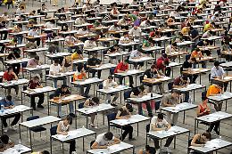 Piano lavoro in Regione, al via il concorsone alla Mostra