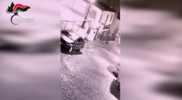 Bombe sotto casa di imprenditore, un arresto in Costiera